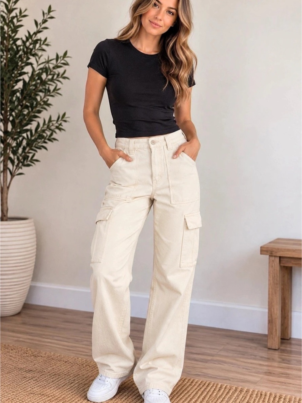 PacSun Women's Cargo Pants in Cream Waist 25